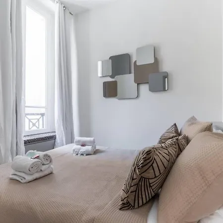 Hsh Volney-opera Design 4p-1br *